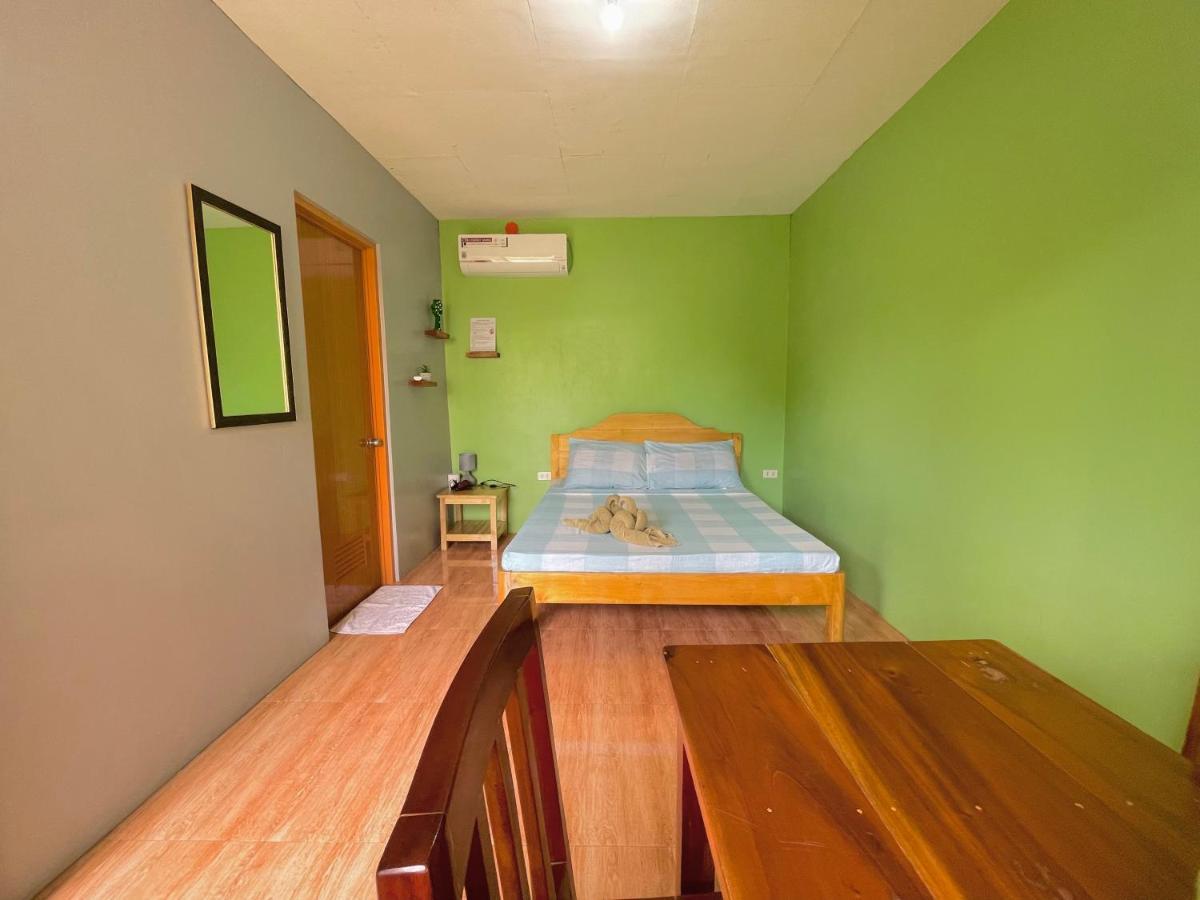 Ananas Guesthouse Moalboal Luaran gambar