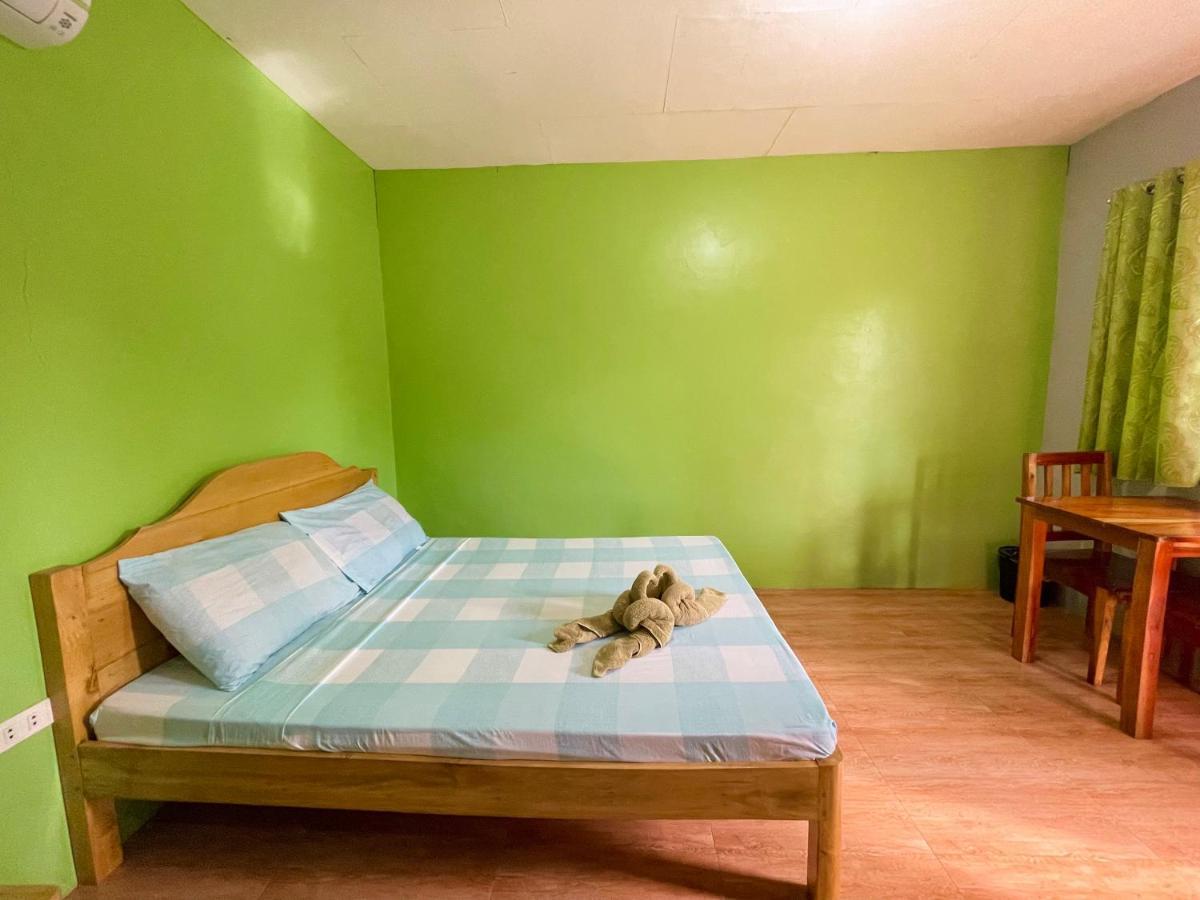 Ananas Guesthouse Moalboal Luaran gambar