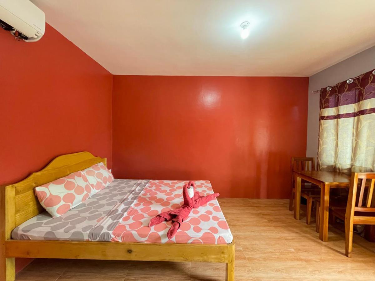 Ananas Guesthouse Moalboal Luaran gambar