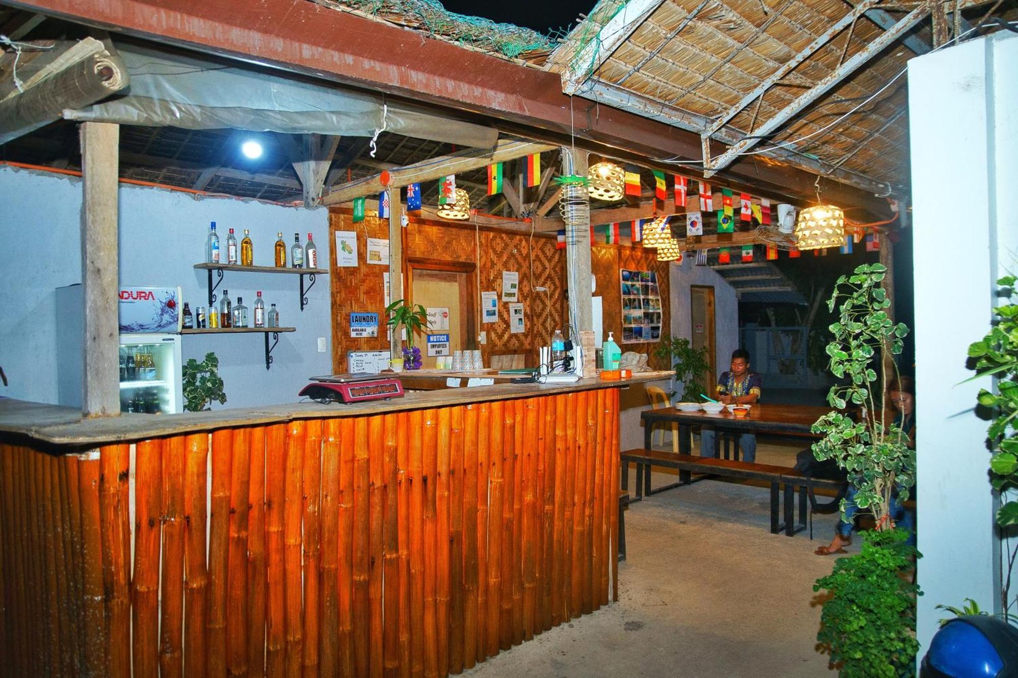 Ananas Guesthouse Moalboal Luaran gambar