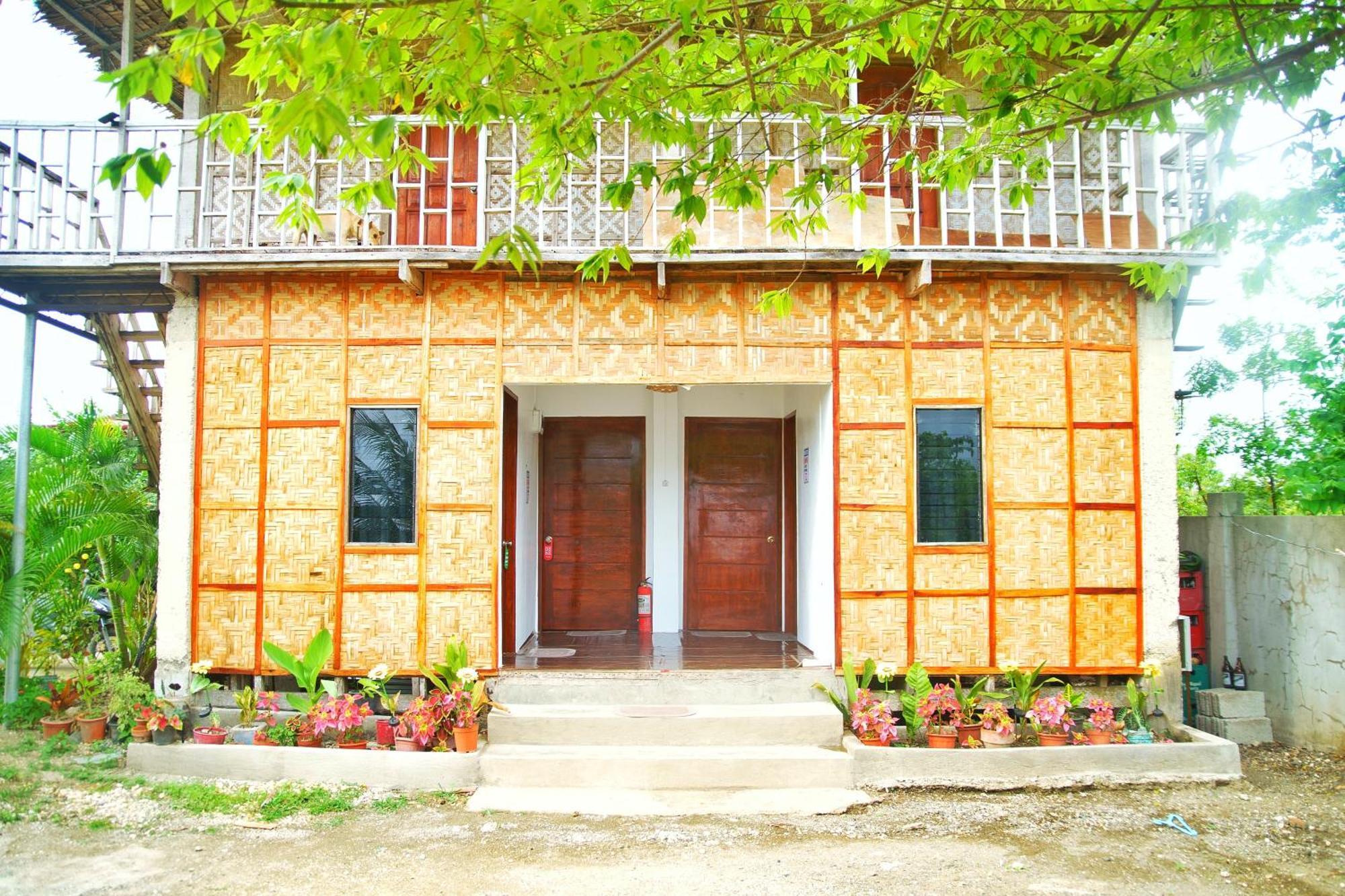 Ananas Guesthouse Moalboal Luaran gambar